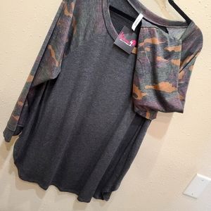 Plus size camo top